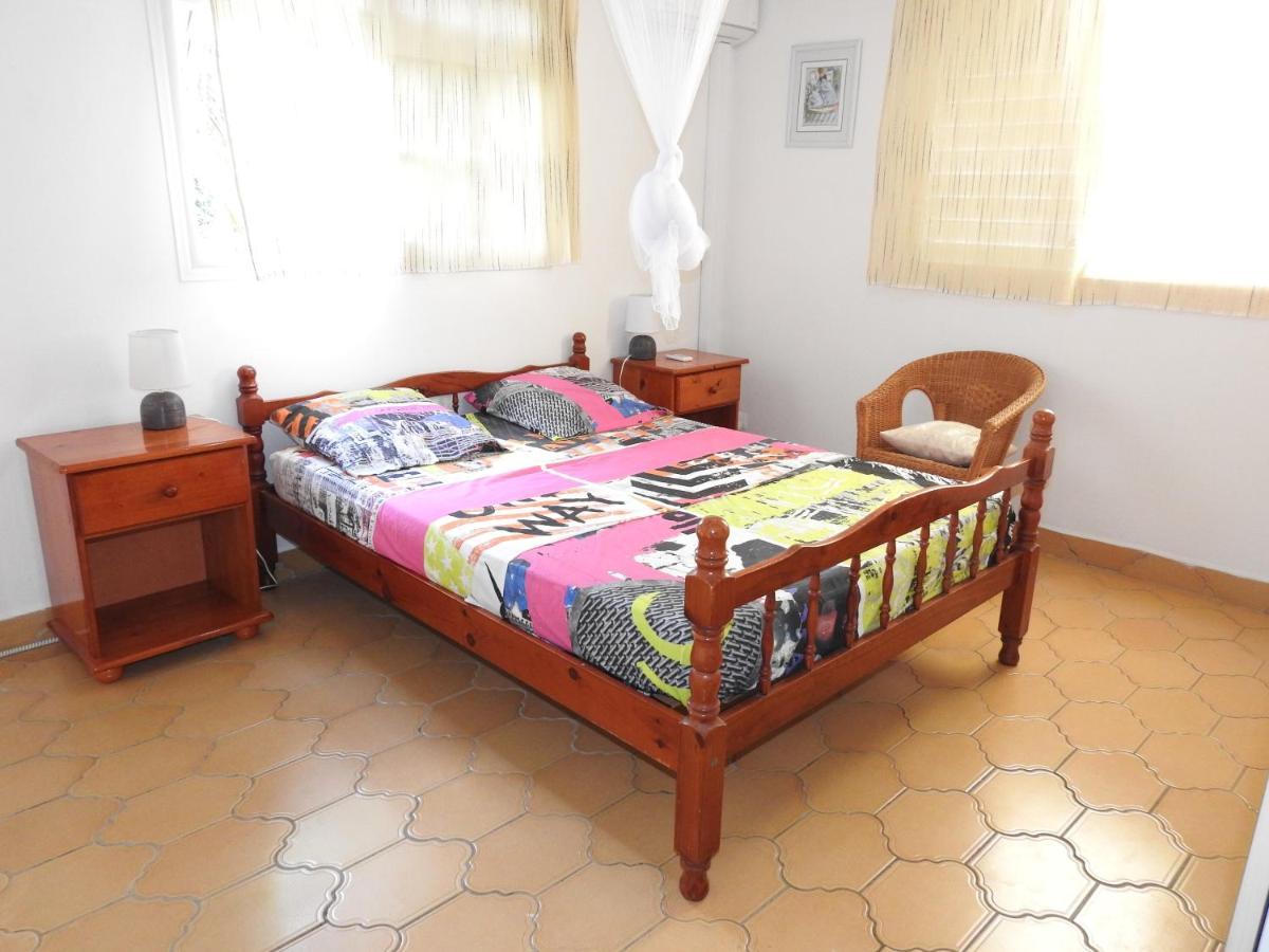 Villa Nanou , Villa De Plein Pied Avec Joli Jardin Bouillante Ngoại thất bức ảnh